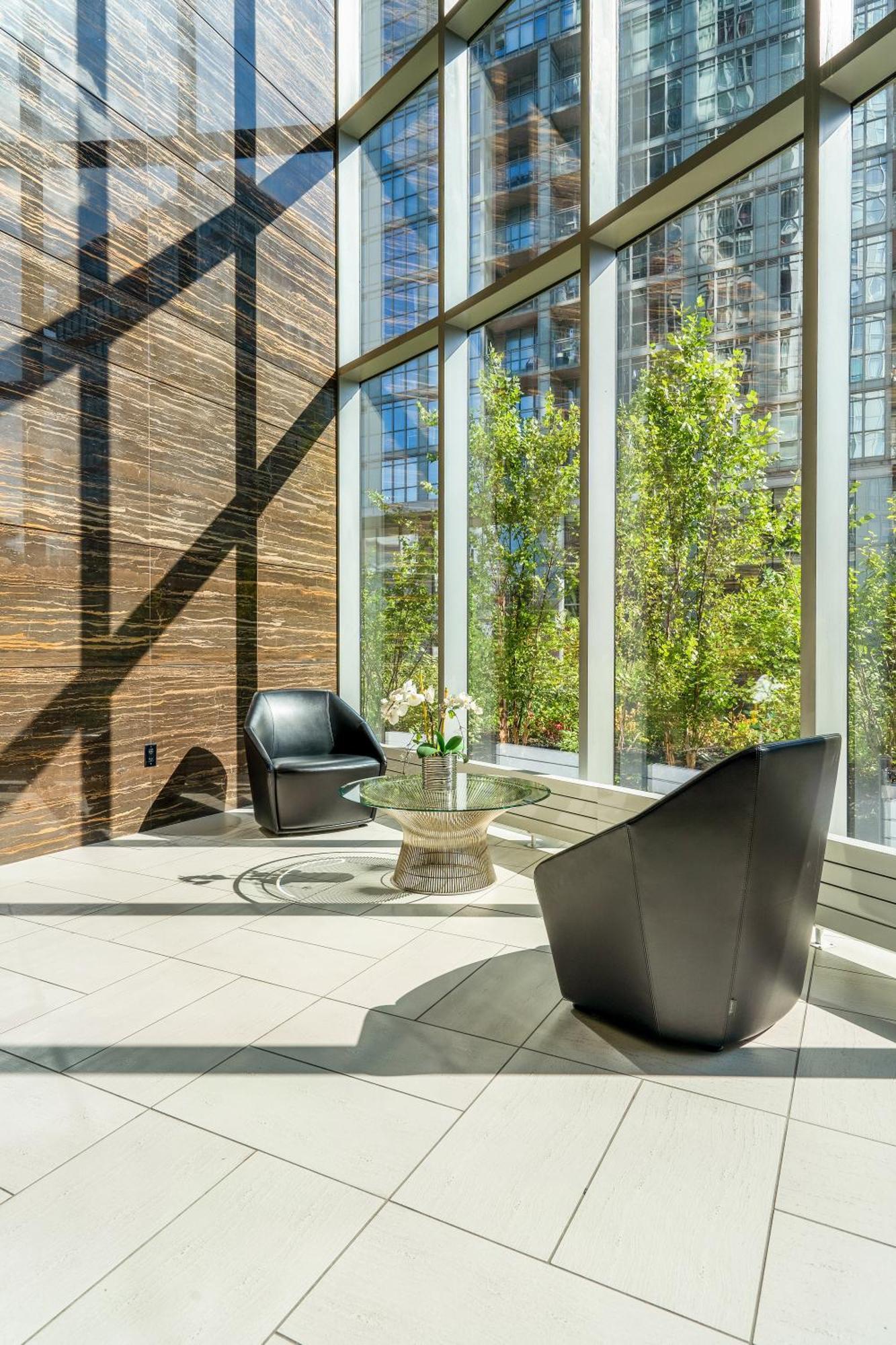 Exquisite Condos By Cn Tower With Parking Toronto Exterior foto